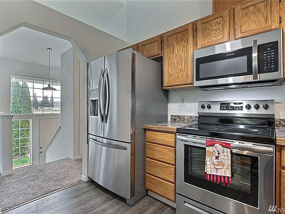 5th image of 12920 95th Avenue Ct E