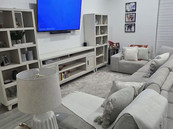 Living Room (Close Up)