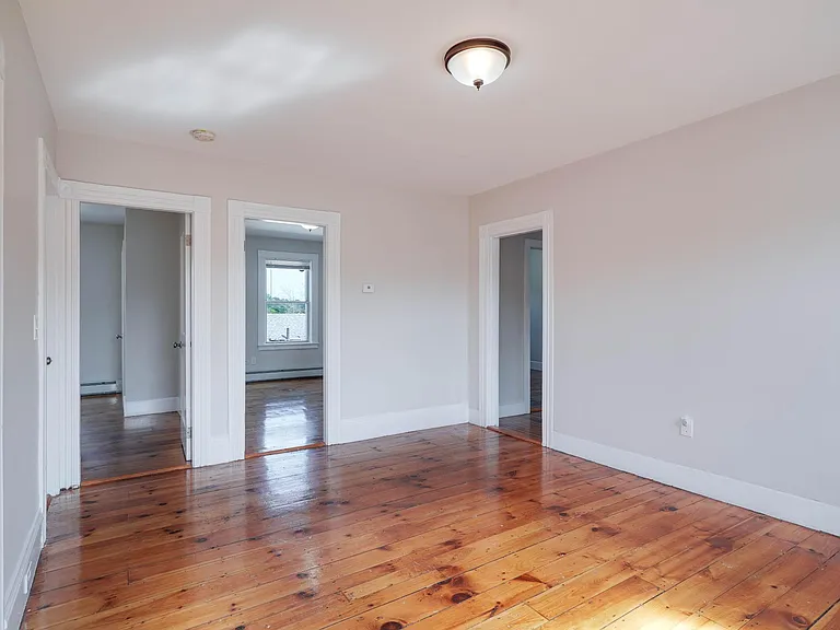 321 Jefferson Ave — Photo 21