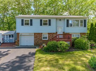 206 Bayville Ave, Bayville, NJ 08721