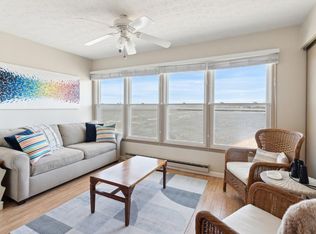 226 W Lakeshore Dr, Pt Clinton, OH 43452