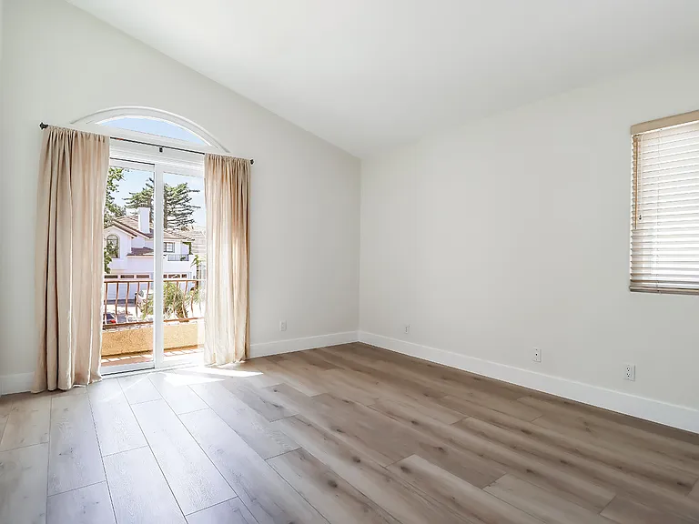 5618 Silver Valley Ave — Photo 45