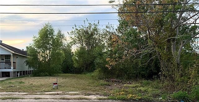1st image of 2326 Lamanche St