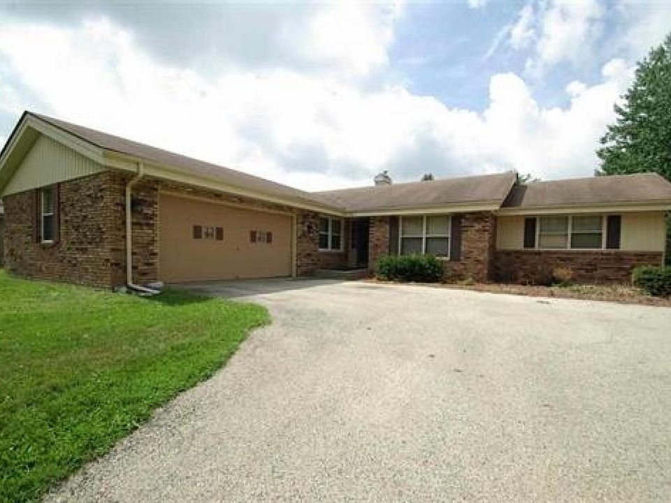 1st image of 1012 Brae Burn Ln