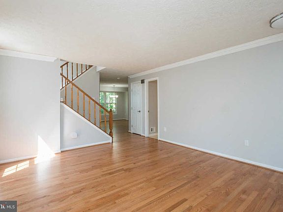 4th image of 4106 Swiss Stone Dr