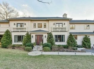 458 Heath St, Brookline, MA 02467