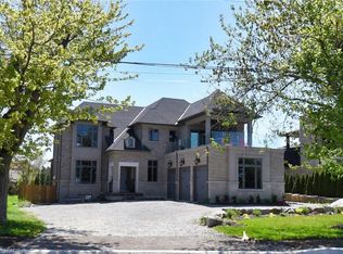 68 Mountain Brow Blvd, Hamilton, ON L8T1A4