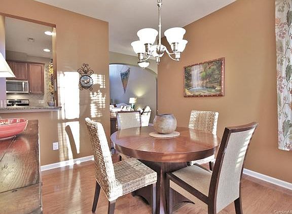 5th image of 2572 Chasewater Dr