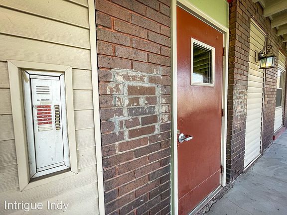 3rd image of 2238 N College Ave APT 1