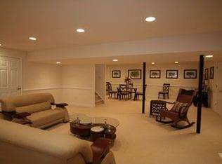 4 Hidden Lake Dr, Cape May Court House, NJ 08210