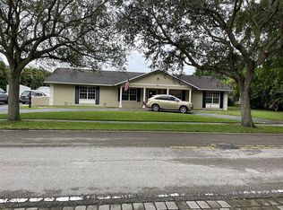160 W Tropical Way, Plantation, FL 33317