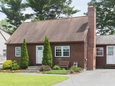 115 Linton St, Nashua, NH, 03060
