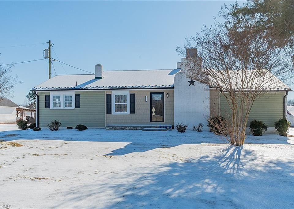 1st image of 149 Old Mill Farm Rd