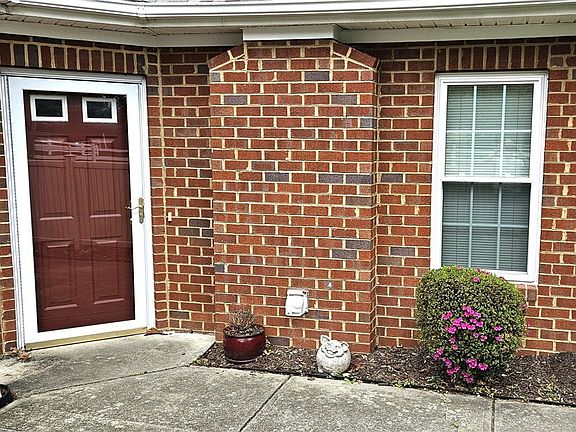 3rd image of 1528 Patriot Cir