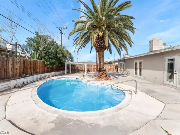 2129 N Michael Way, Las Vegas, NV 89108