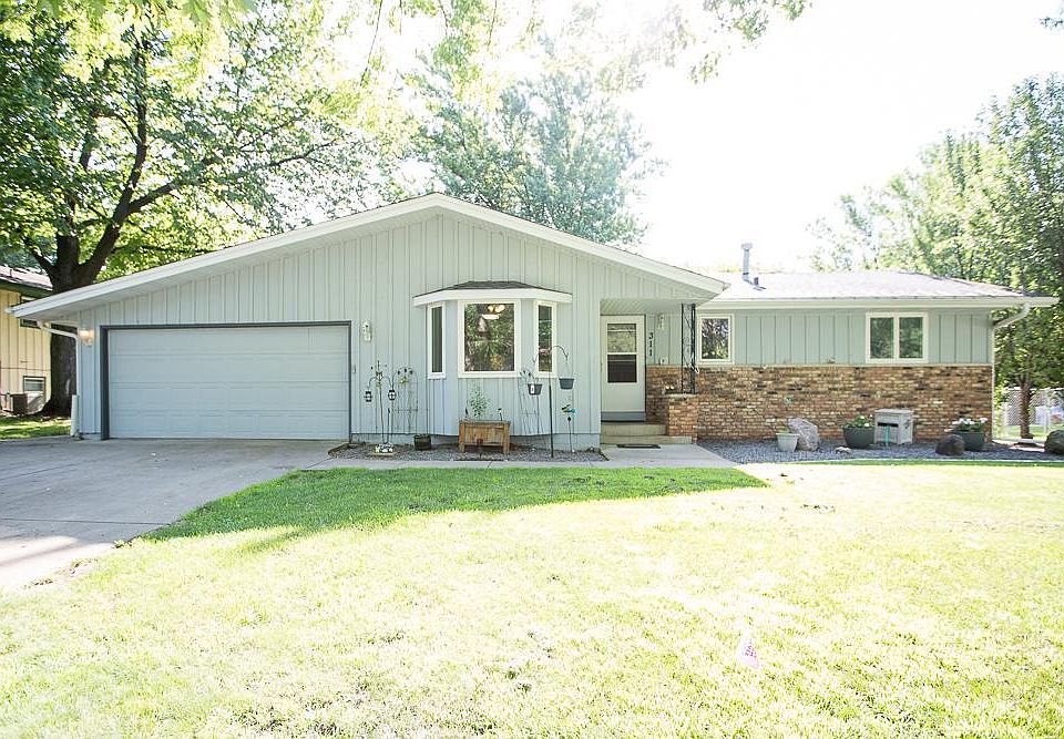 1st image of 311 Sunrise Ln