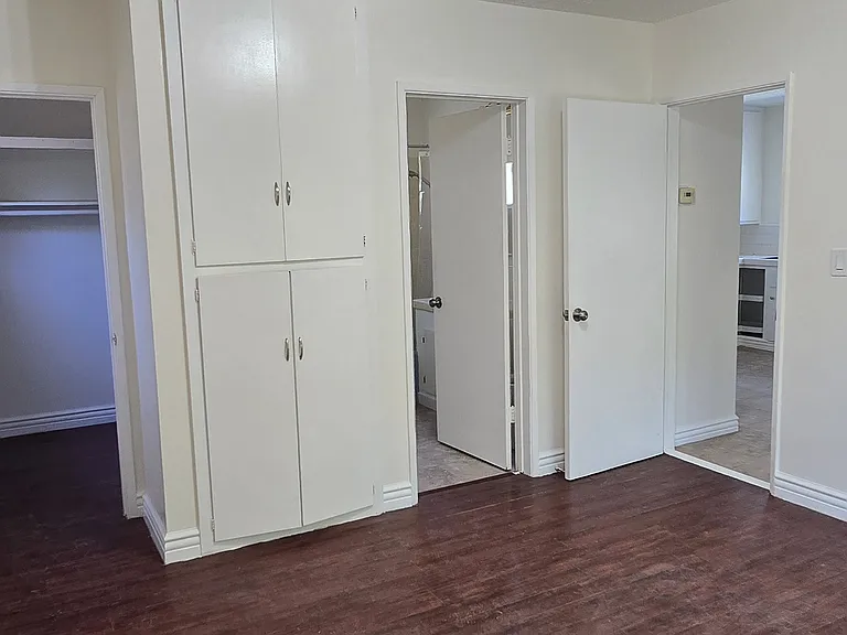 8801 Mays Ave — Photo 22