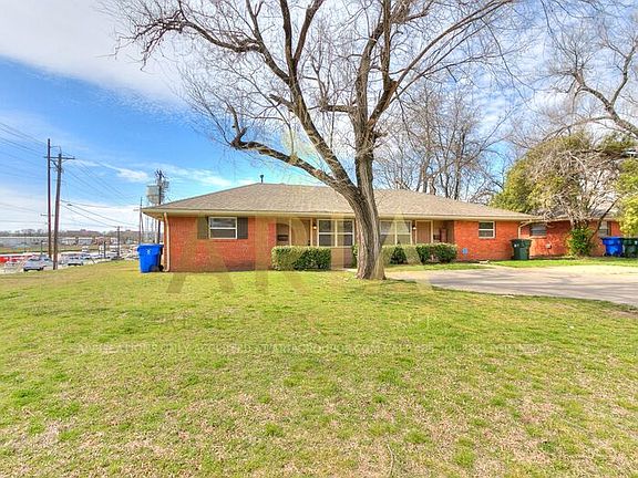 2nd image of 2030 Cherokee Ln #2030