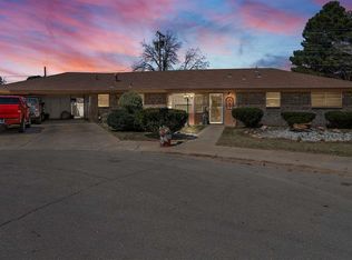 904 E Bell Pl, Hobbs, NM 88240