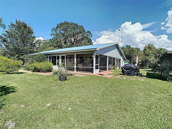5th image of 11403 Tucker Rd