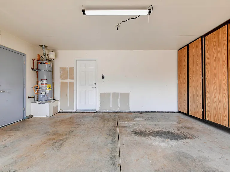 9310 Village Tree Dr — Photo 22
