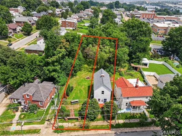 1316 Graham St, Saint Louis, MO 63139