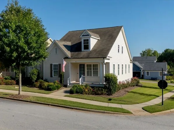121 Pershing Ave, Clemson, SC 29631