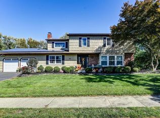 55 Georgian Bay Dr, Morganville, NJ 07751