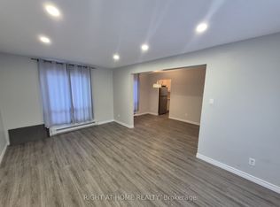 12 Hoskins Sq, Brampton, ON L6S 2N6