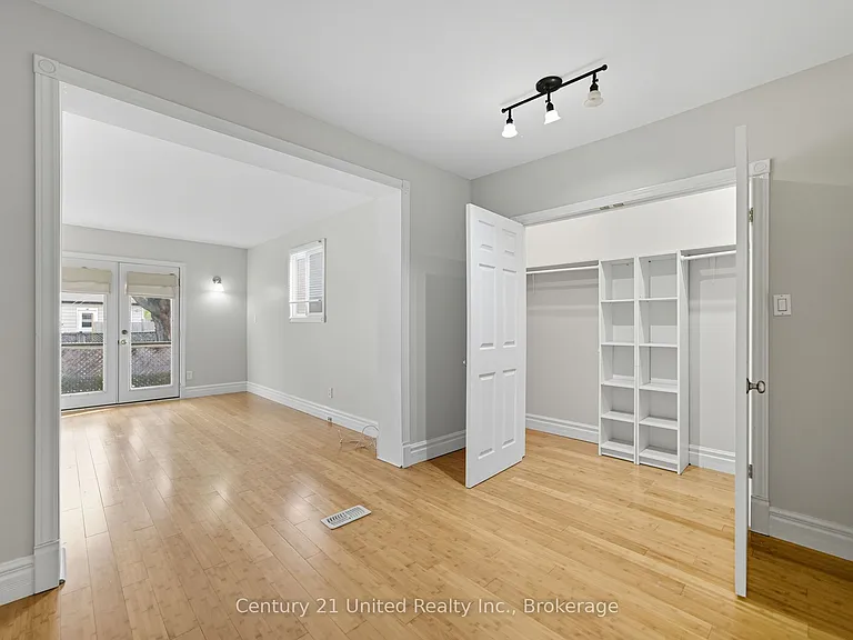 559 Hamilton St — Photo 21