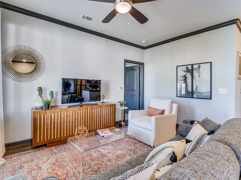 Tacara Steiner Ranch — Photo 20
