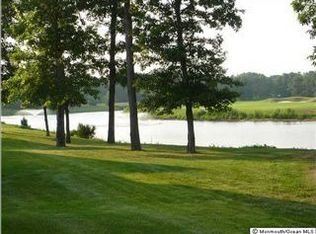 24 Winged Foot Rd, Jackson, NJ 08527