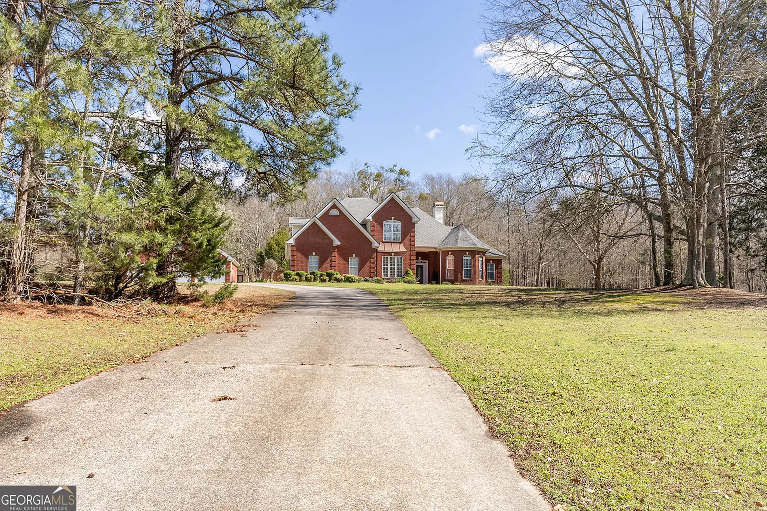 2101 NE Indian Shoals Dr photo 1