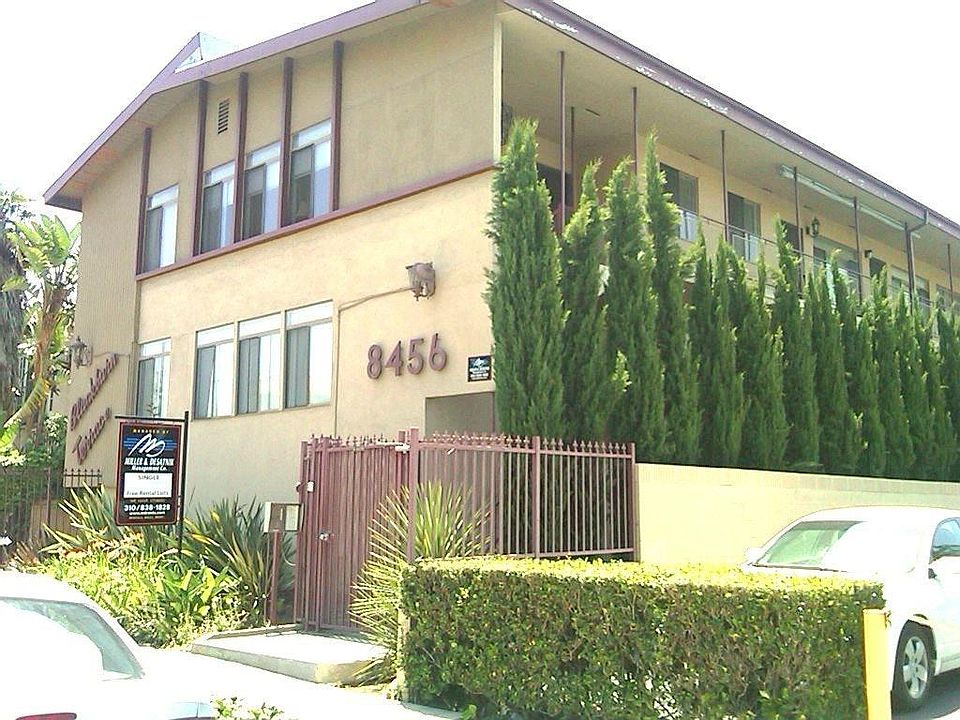 1st image of 8456 Blackburn Ave APT 09