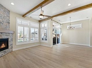 10470 W Bell Fountain Dr, Star, ID 83669