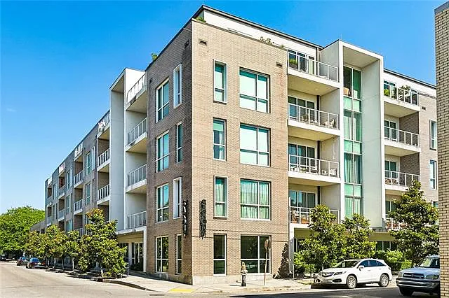 900 Bartholomew St #103