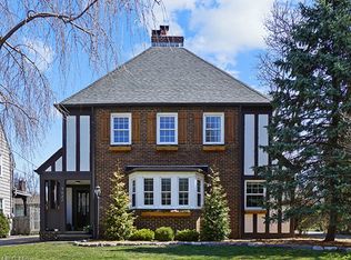 3627 Sutherland Rd, Shaker Heights, OH 44122