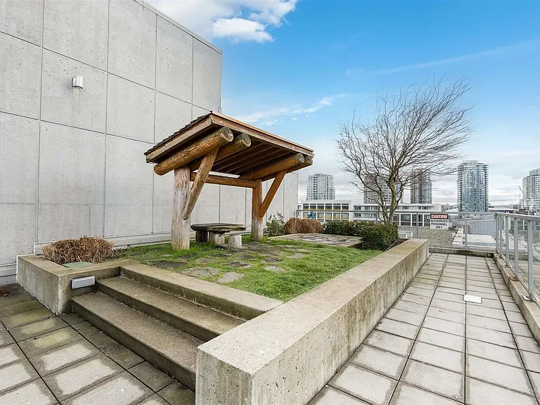 66 Cordova St W #1011 — Photo 39