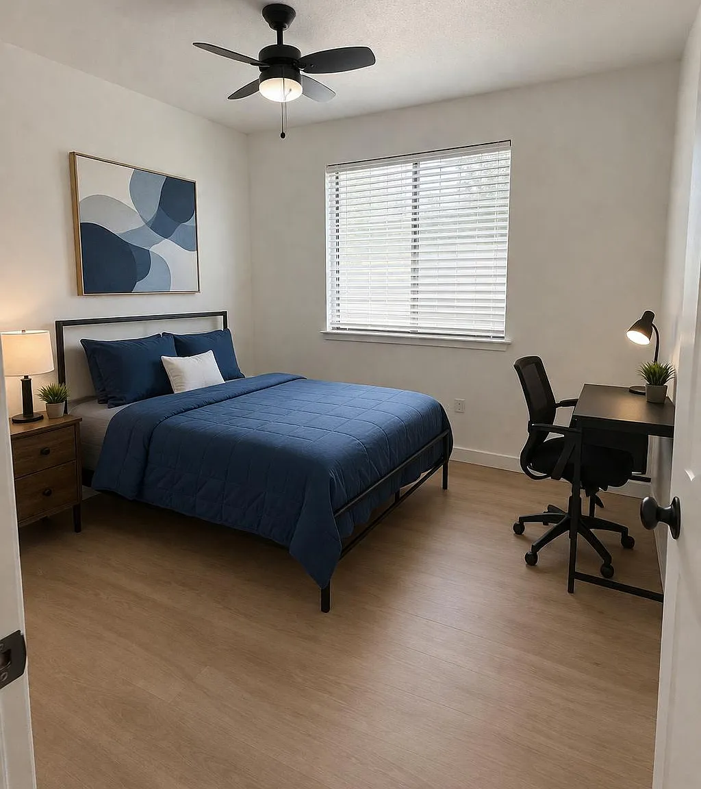 4 bed, 2.0 bath, 1784 sqft, $841 — Photo 1