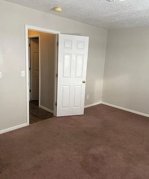 1007 N 560 W — Photo 9