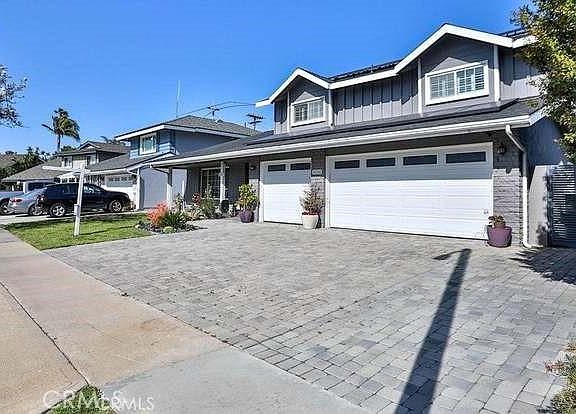 2nd image of 16252 Magellan Ln