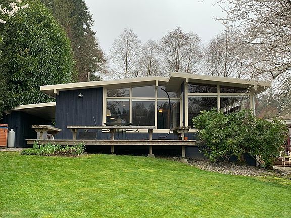 Charming house view from the water
