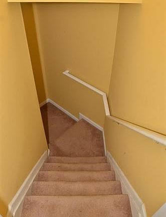 4th image of 1238 Colonial Park Dr