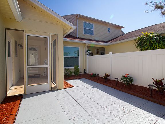 2nd image of 2771 Summerdale Dr APT 13