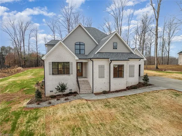 8101 Odin Ct, Stokesdale, NC 27357