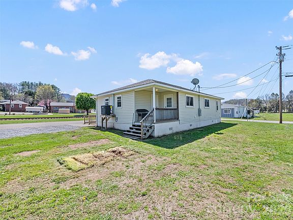 4th image of 13 Depot St