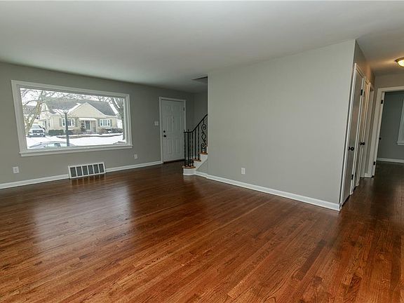 2nd image of 2027 Byrd Ave