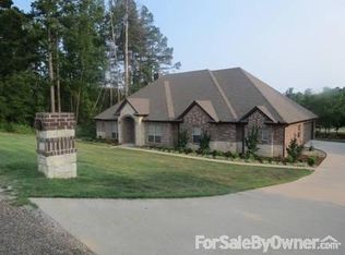 104 Bob White Dr, Gilmer, TX 75645