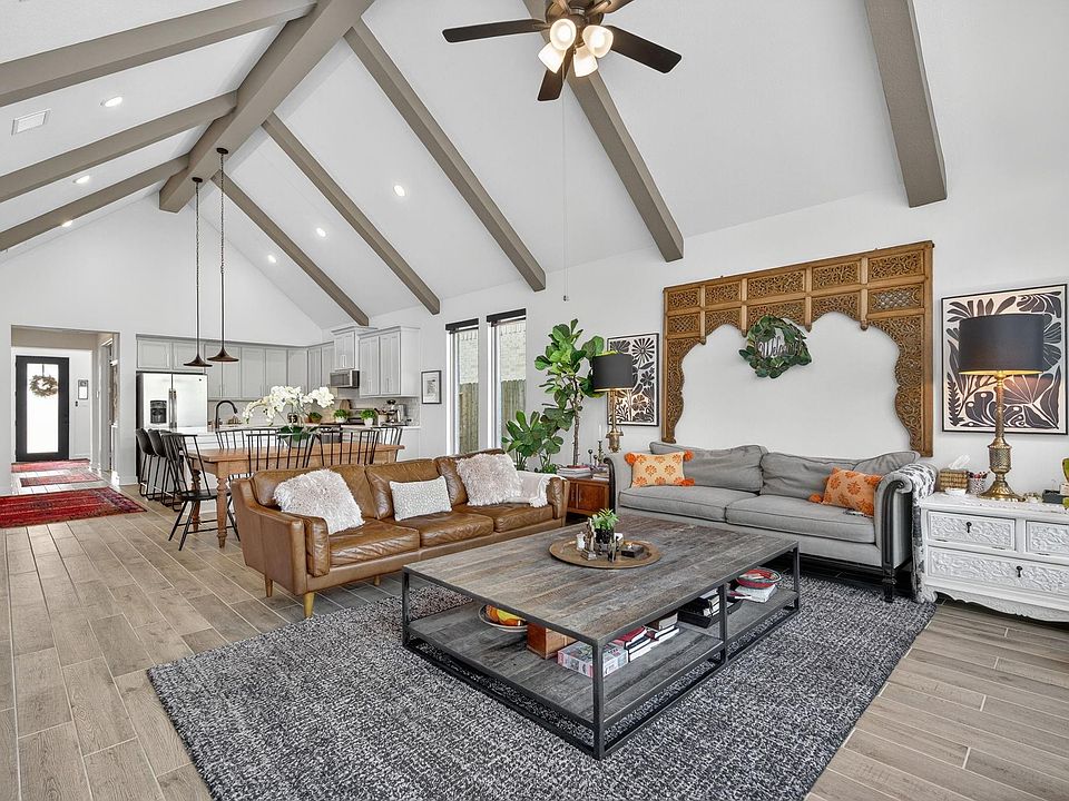 1st image of 31418 Golden Cliffs Ln
