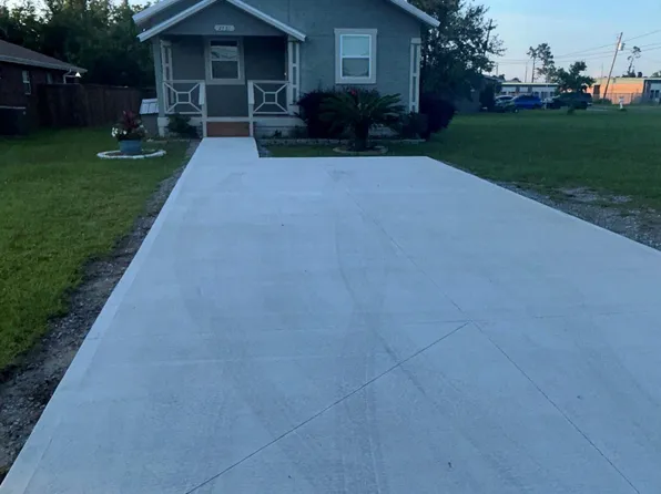 2731 E 14th St, Panama City, FL 32401
